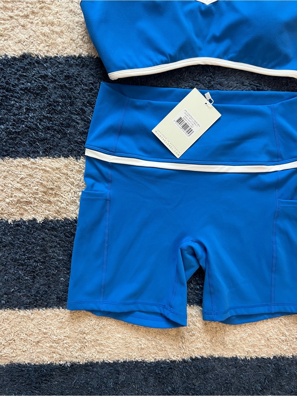 NWT Wilo The Label Active Set Sports Bra Biker Shorts Cobalt Blue, Size Large - Picture 4 of 6
